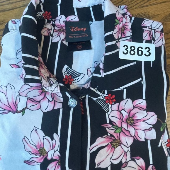 Disney Her Universe Shirt Womens Small Pink Black Mulan Floral Hot Topic Button - Picture 8 of 8
